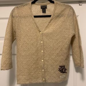 Medium Abercrombie & Fitch Women's Lightweight Sweater